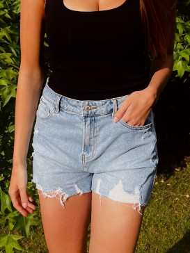 SHORT OUFAGE
